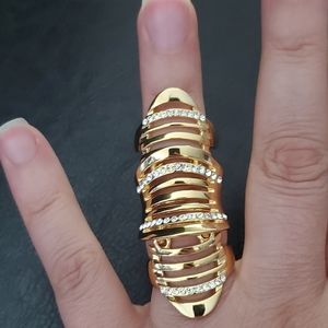 King finger ring